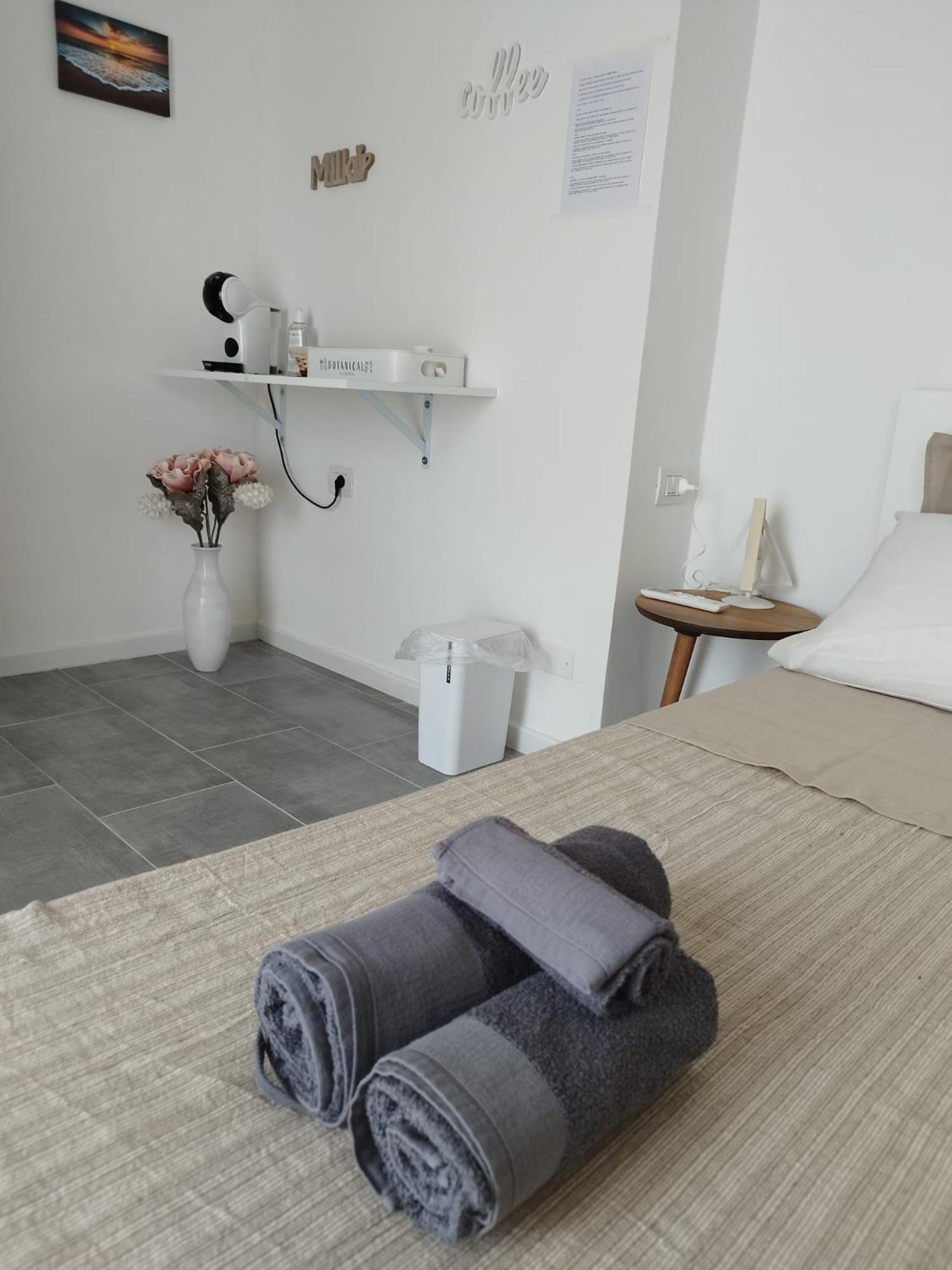 B&B Casa Balai 72 A 100 Mt Dal Mare 포르토 토레스 외부 사진